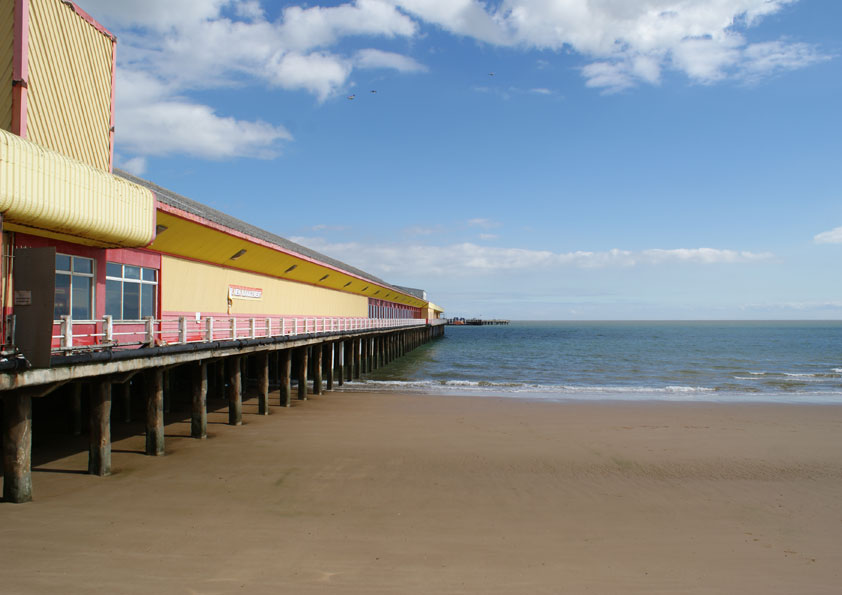 Walton beach and Pier