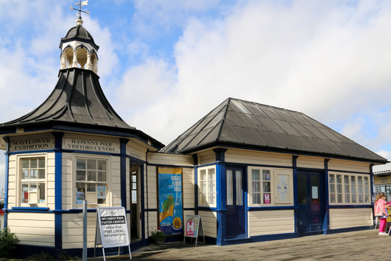 ha penny pier harwich 768x513
